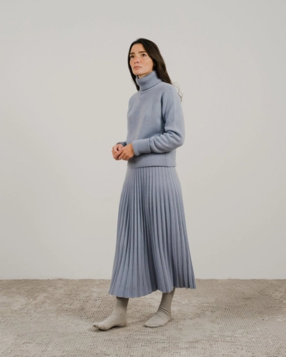 ITALIAN MADE Cashmere Pleated Skirt Blue